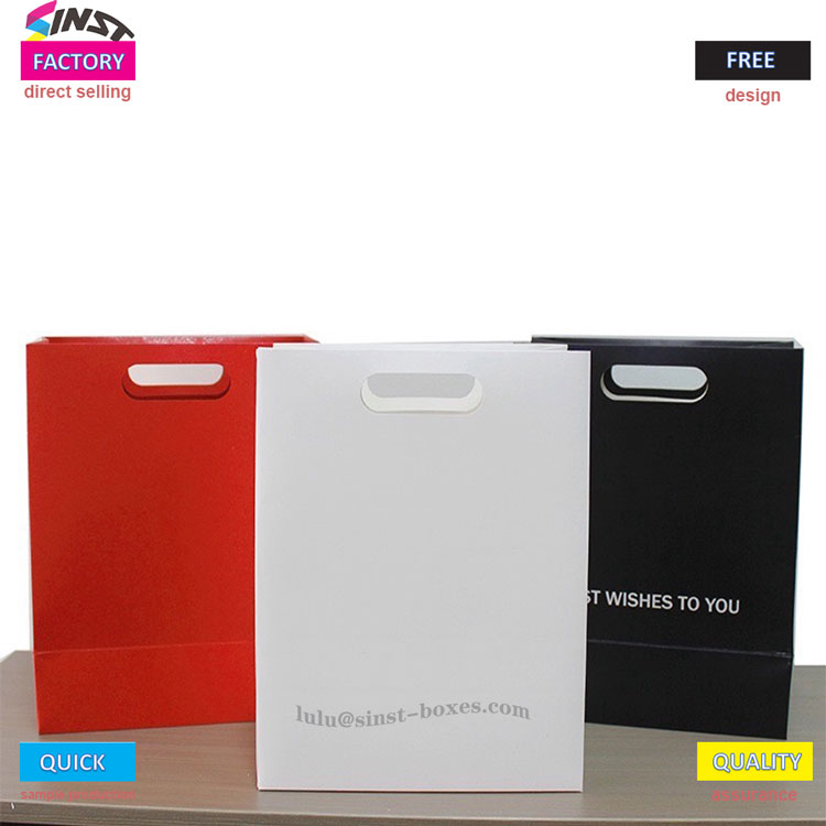 Mengapa kantong kertas kado berwarna merah ini menjadi kado standar untuk toko teh?